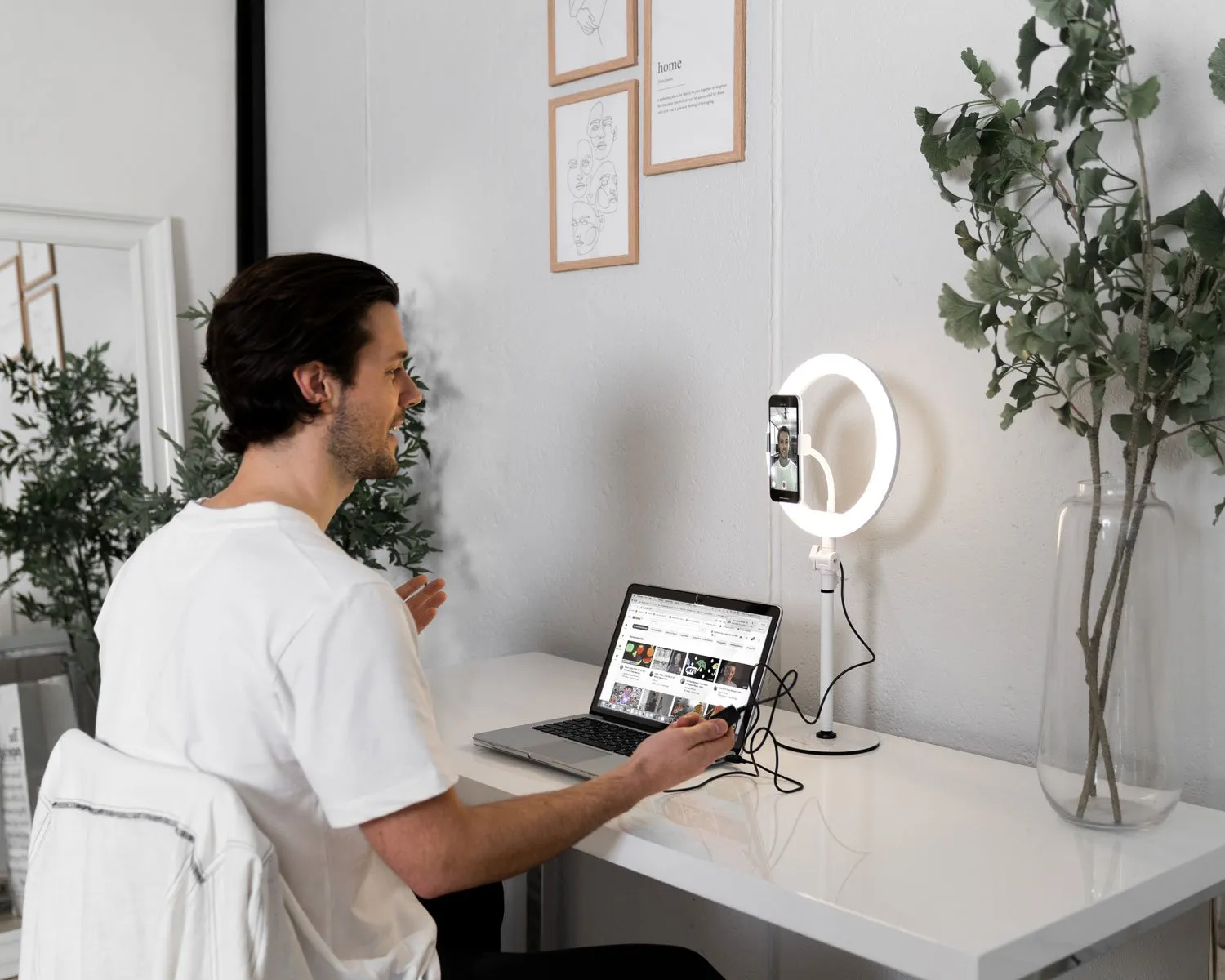 10" LED Table Ring Light - Portia