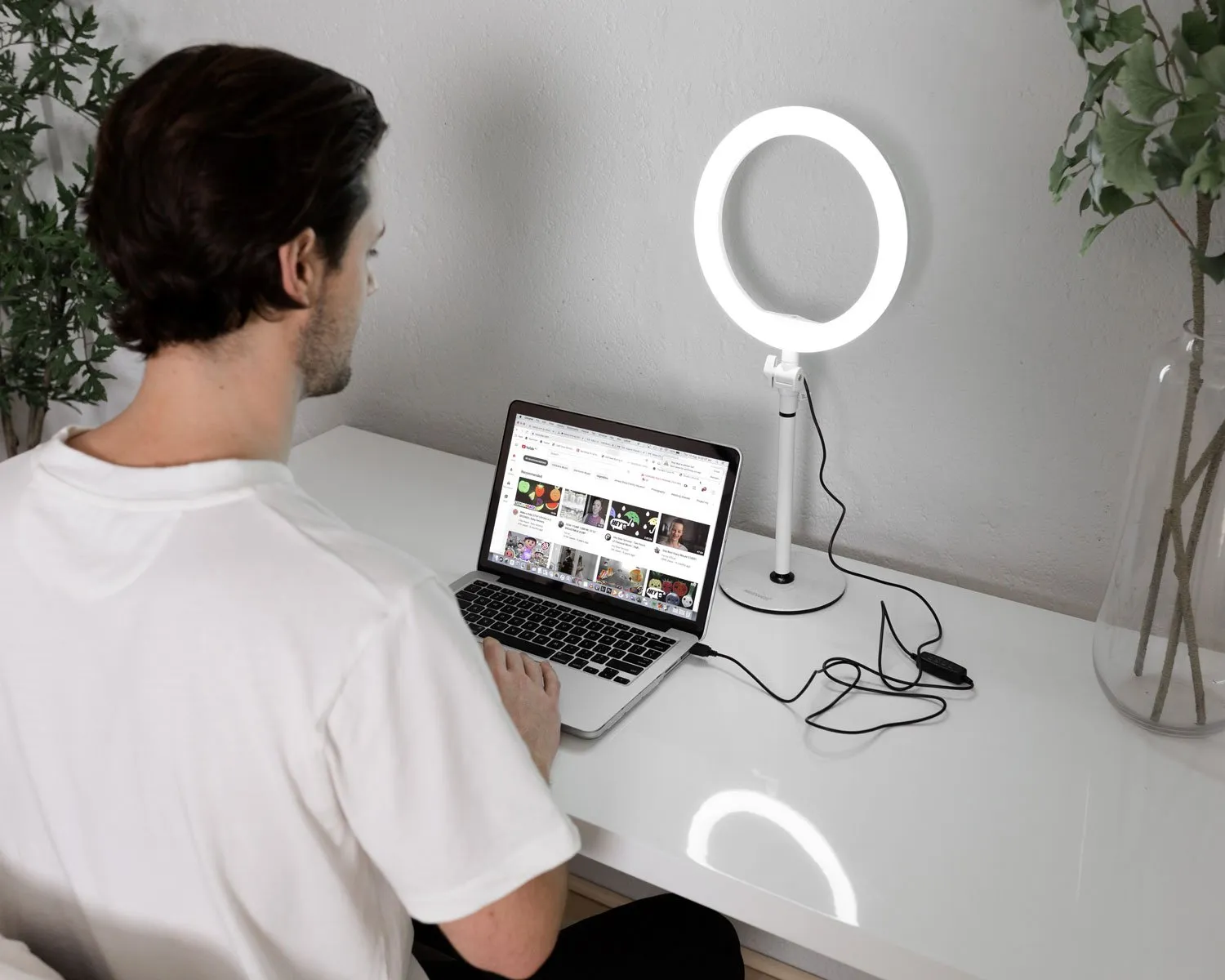 10" LED Table Ring Light - Portia