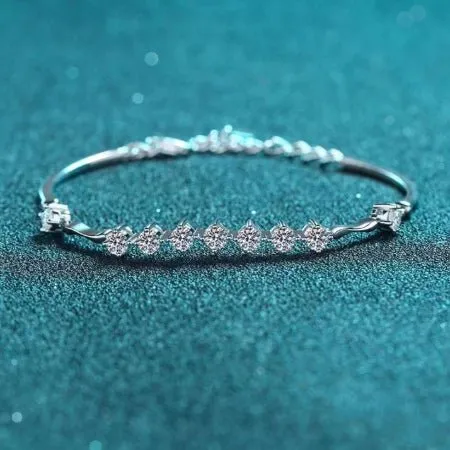 Aadi Moissanite Bracelet