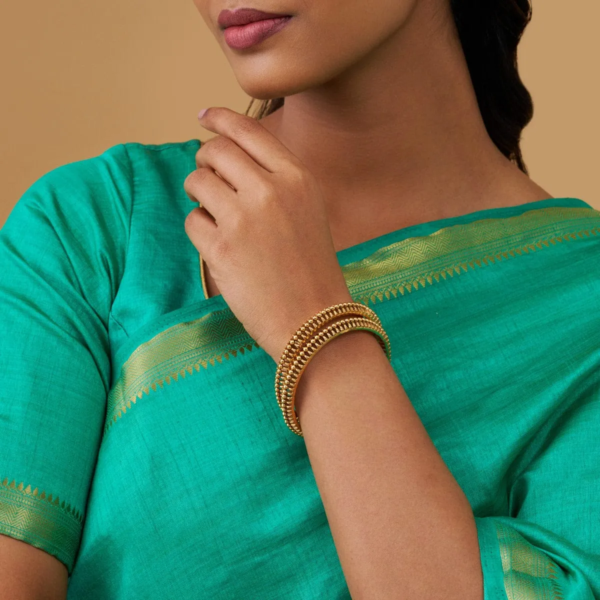 Antique Bangle 176365