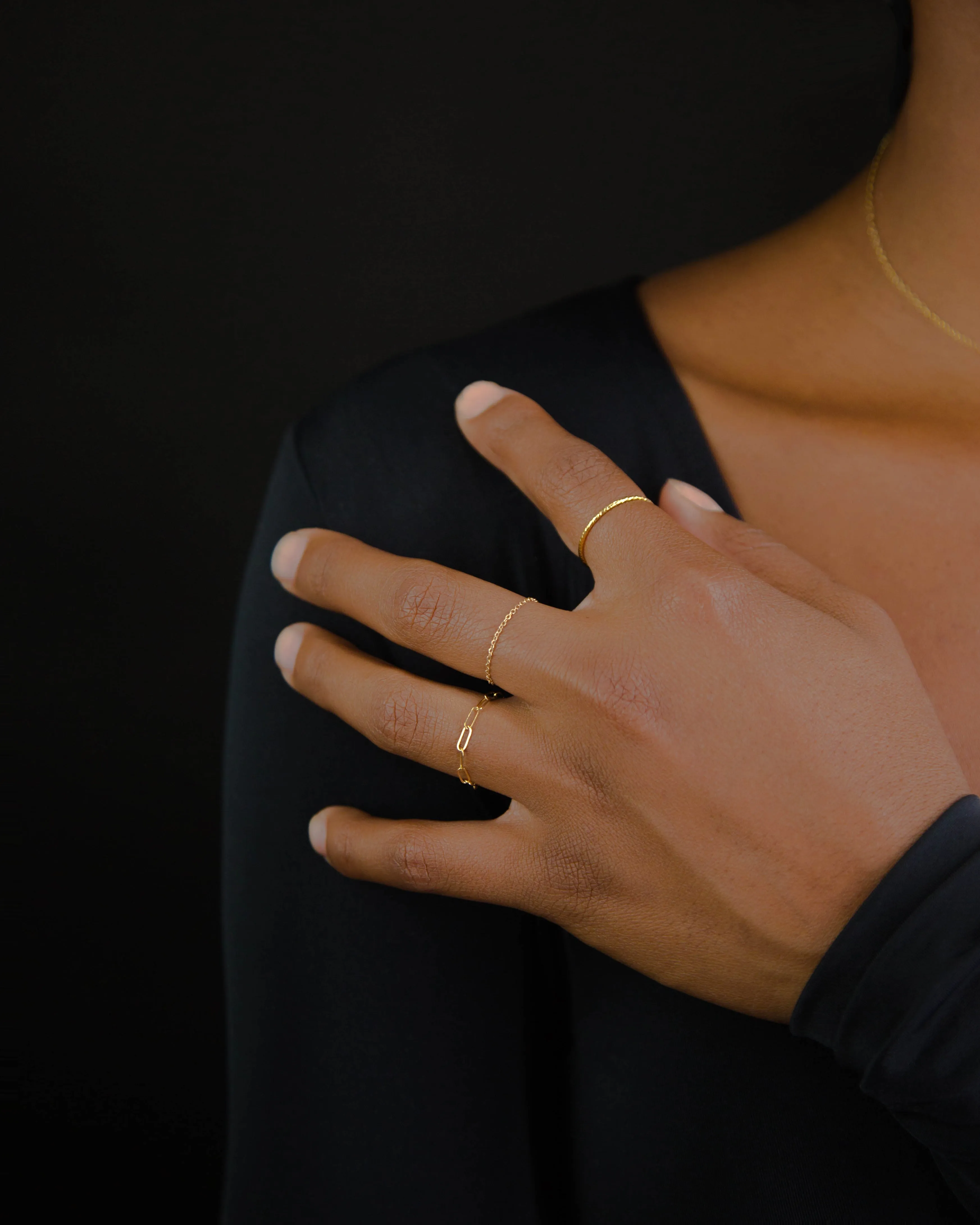 Bar Chain Ring