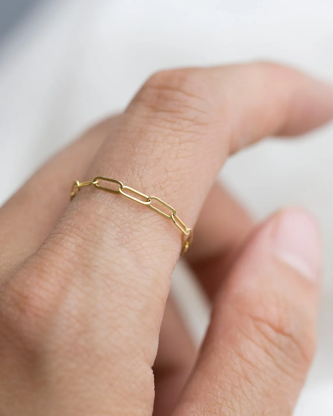 Bar Chain Ring