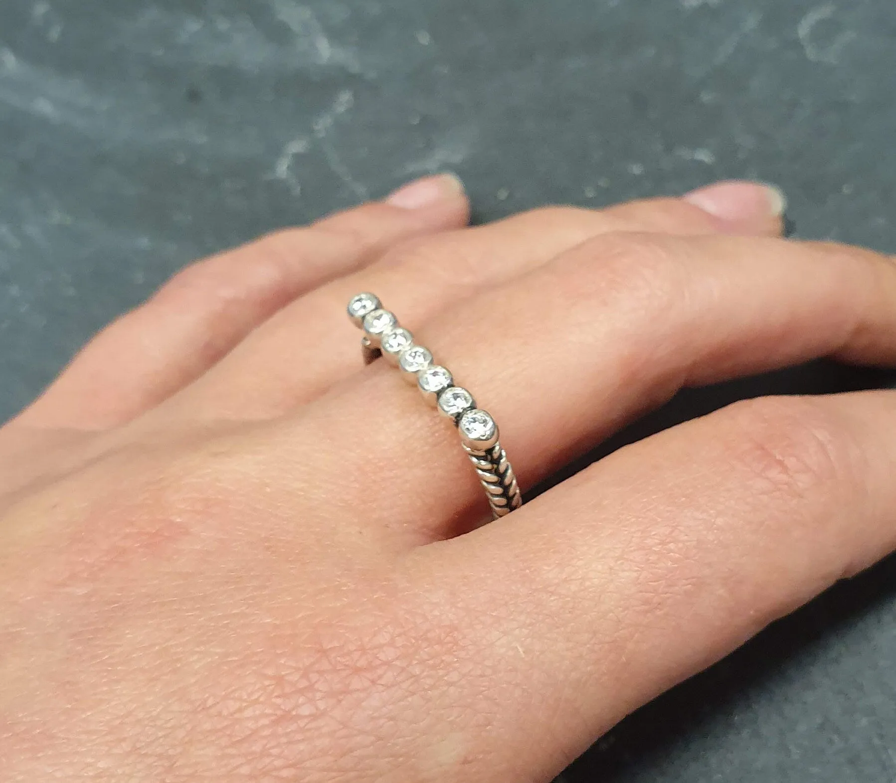 Diamond Line Ring - Sparkly Bar Ring - Rope Bubble Ring