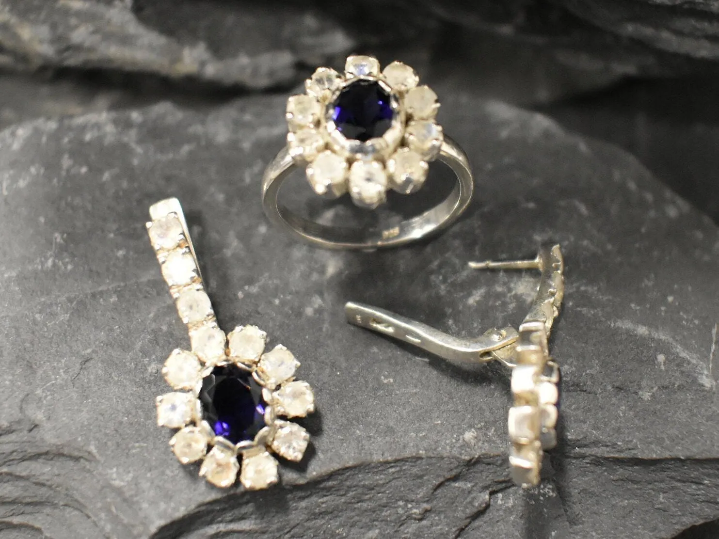Genuine Iolite Ring - Violet Flower Ring - Purple Victorian Ring