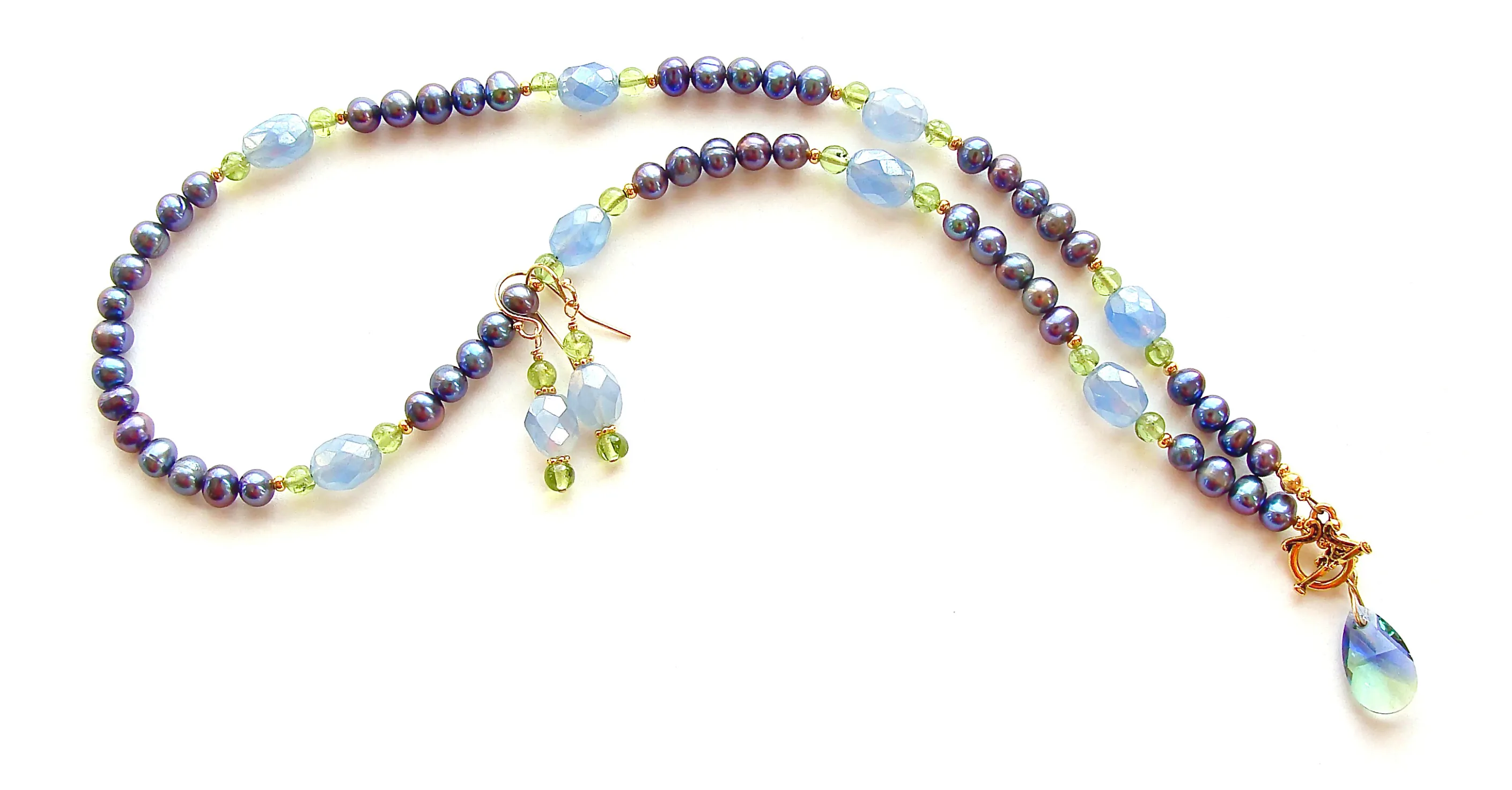 Greer: Gemstone and Pearl Necklace Set