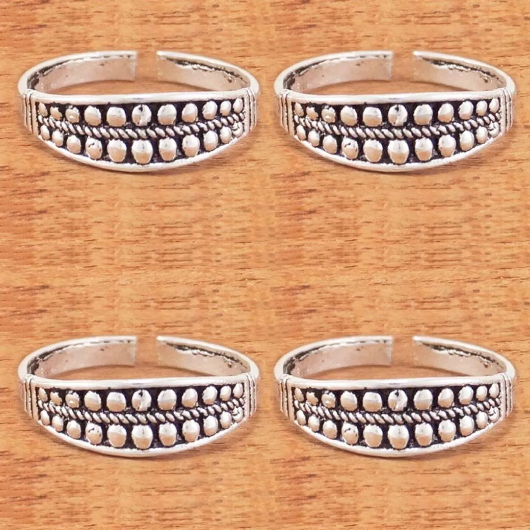 Oxidised Silver Women Toe Rings (2 Pair Combo)