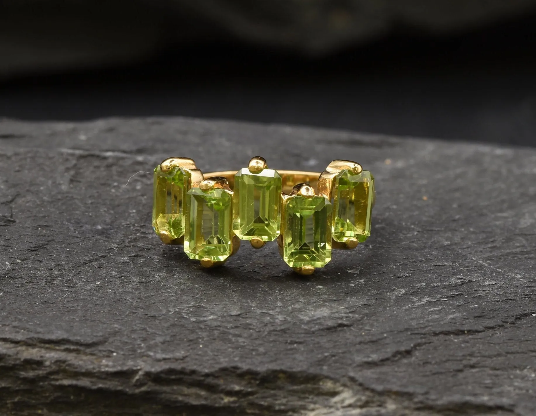 Peridot Baguette Gold Ring - Asymmetric Band, Natural Peridot Ring, Emerald Cut Ring