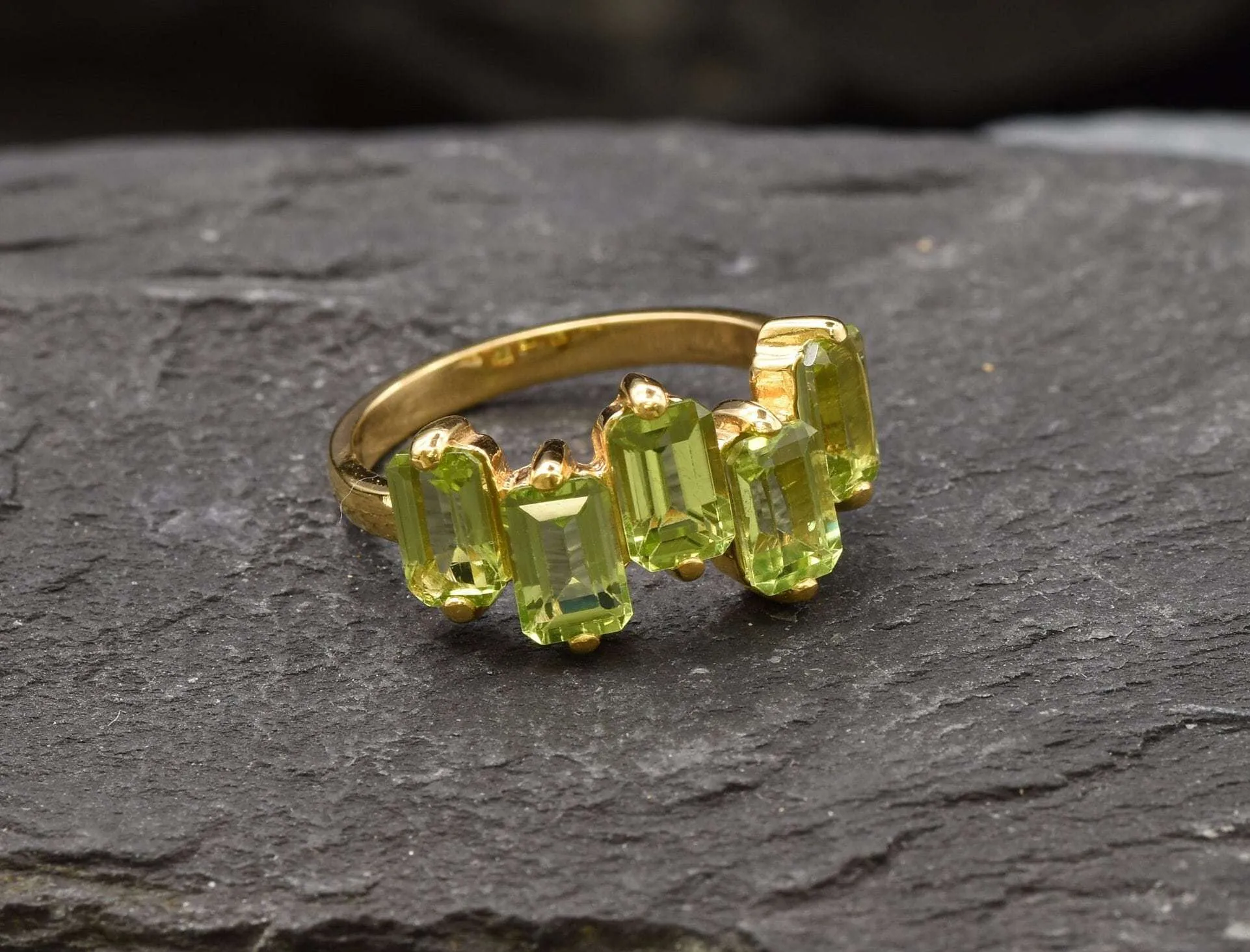 Peridot Baguette Gold Ring - Asymmetric Band, Natural Peridot Ring, Emerald Cut Ring