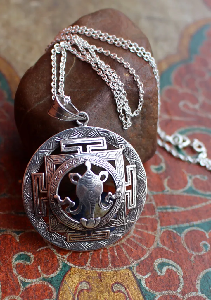 Silver Sterling 8 Auspicious Conch Mandala Pendant